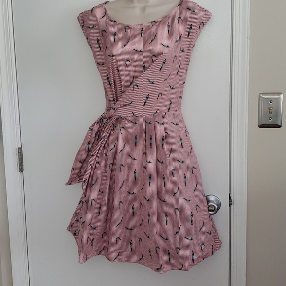 Maeve Dresses & Skirts - Maeve Swimmer Dress Size 4